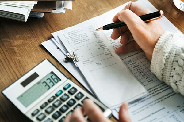 ztorres-e-lucarelli-pequenas-causas